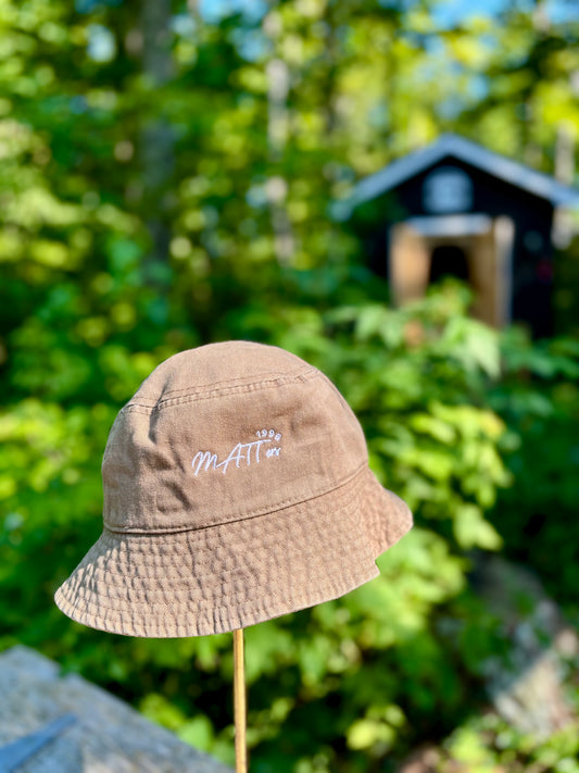 “fly in the hat” bucket